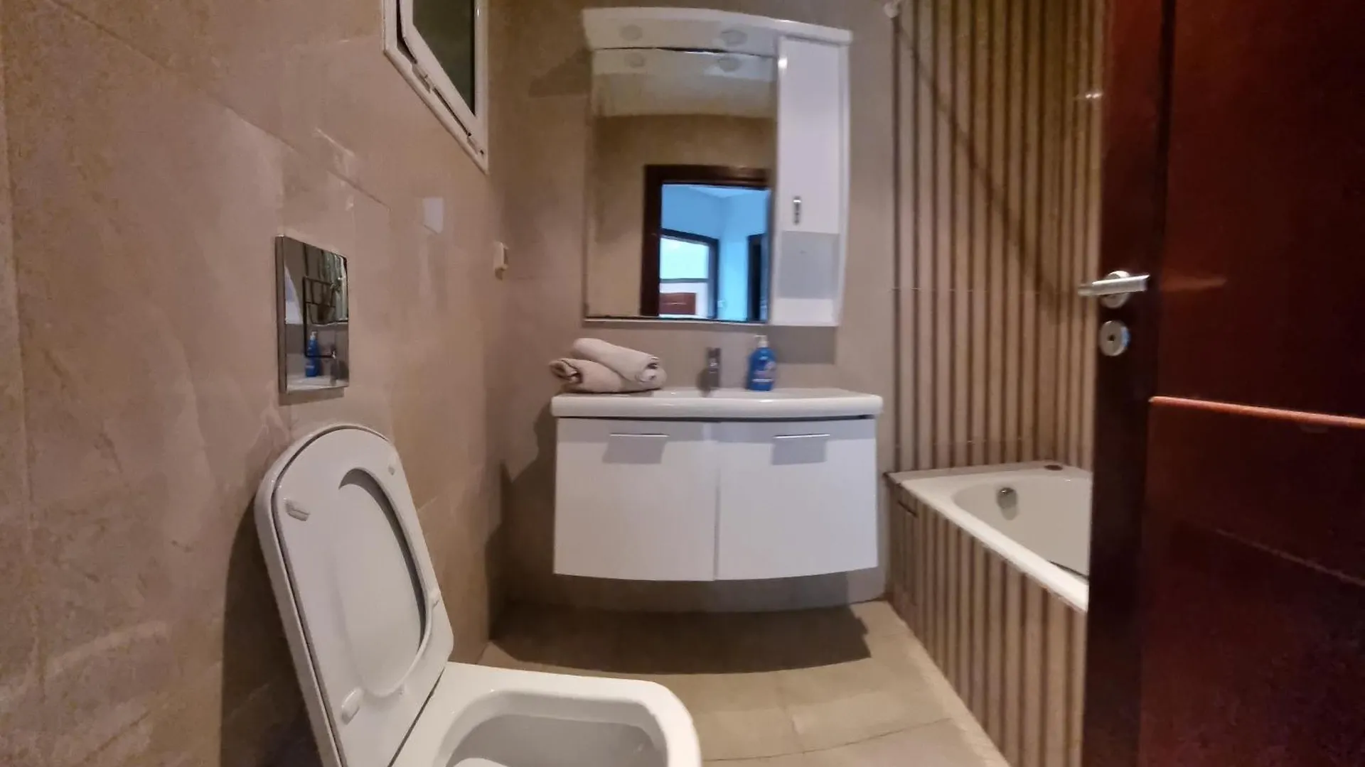 Appartement De Luxe Lac 2 Tunis Tunisia